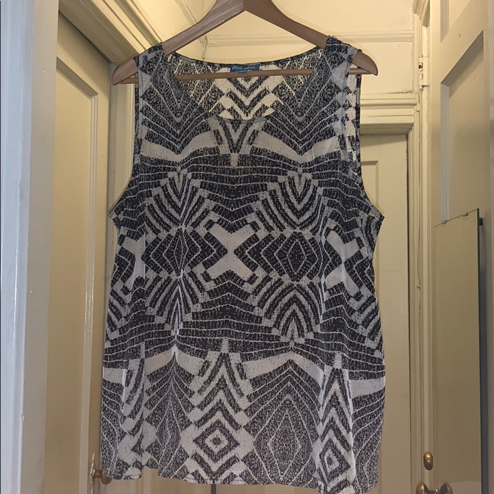 Cream & black silky tank size XL